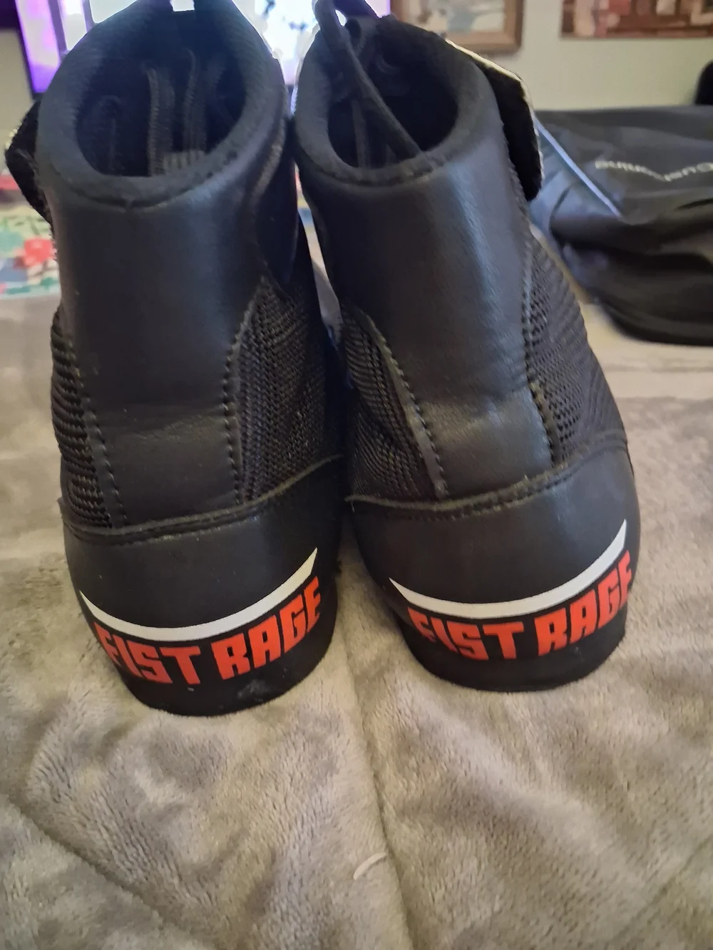 Men’s Fist Rage Black & Orange High-Top Boxing Shoes With Bag
